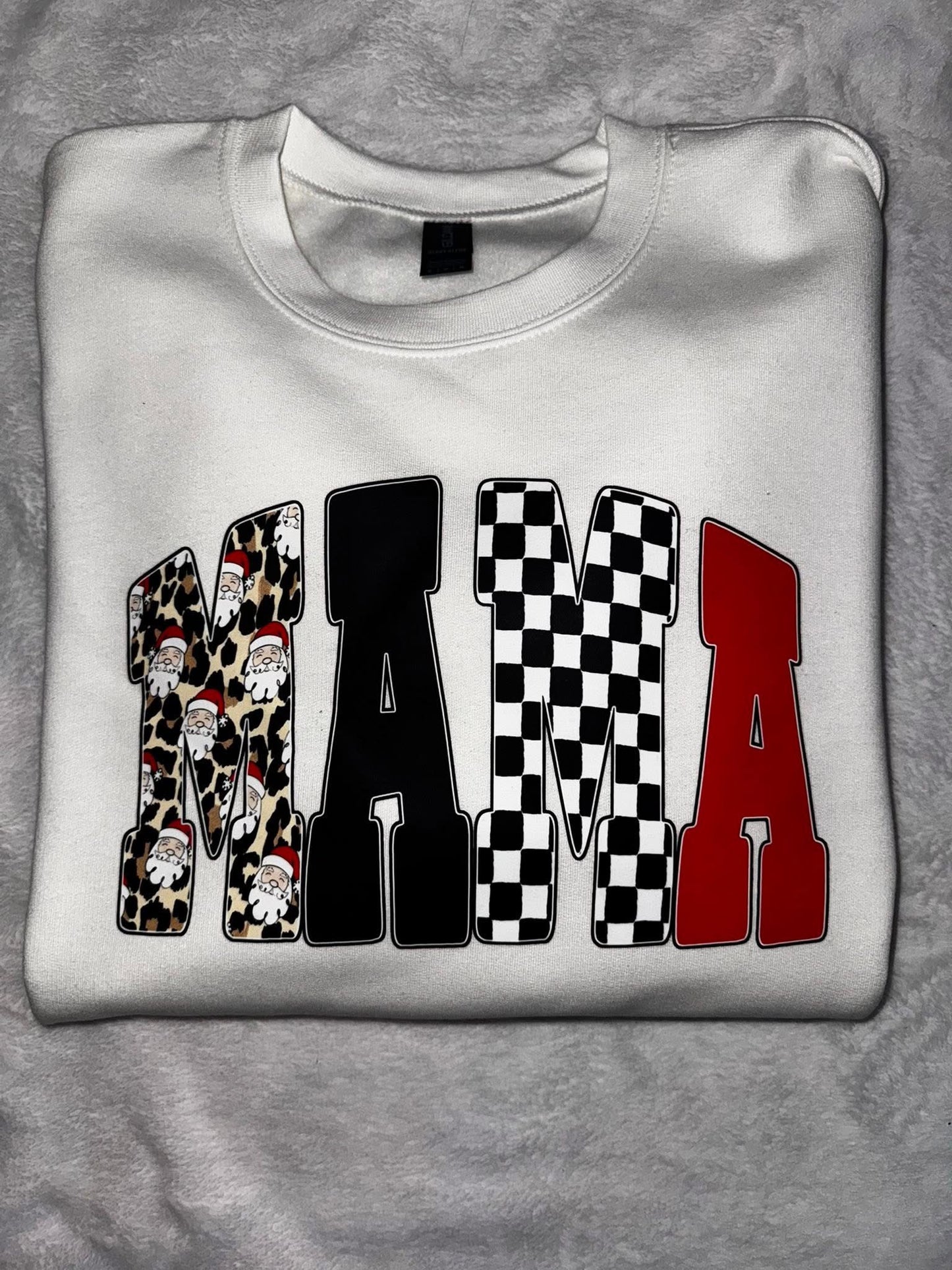 Medium Gildan Sweatshirt