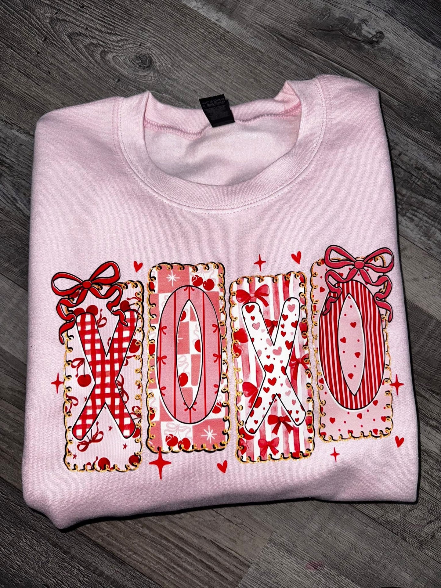 Small sweatshirt