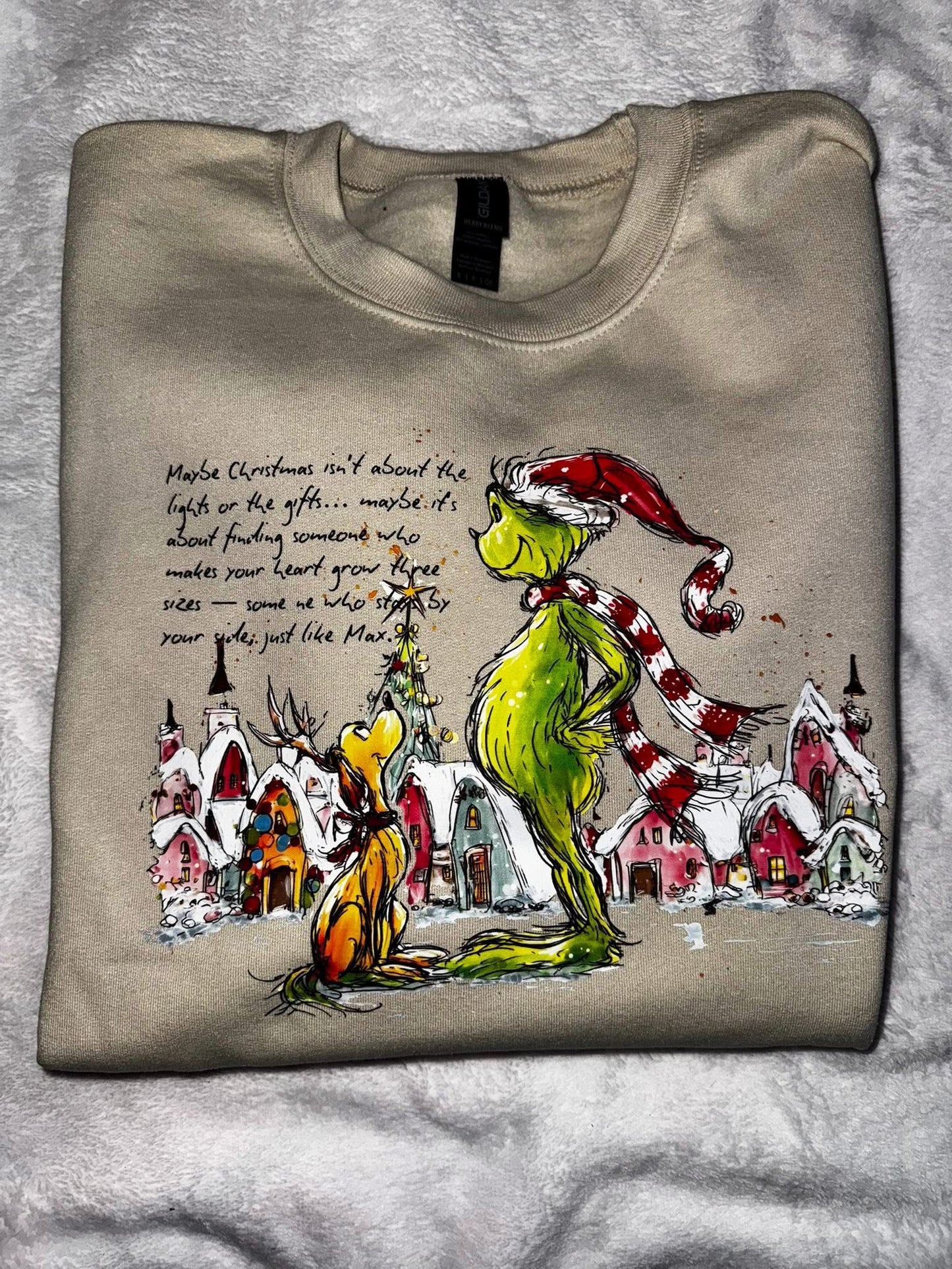 Small Gildan sweatshirt