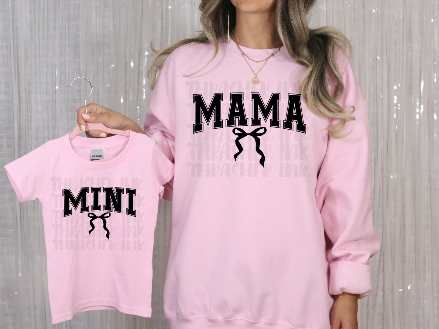 Mini with bow