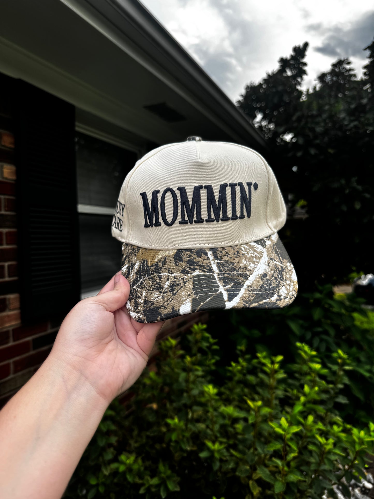 Mommin hat