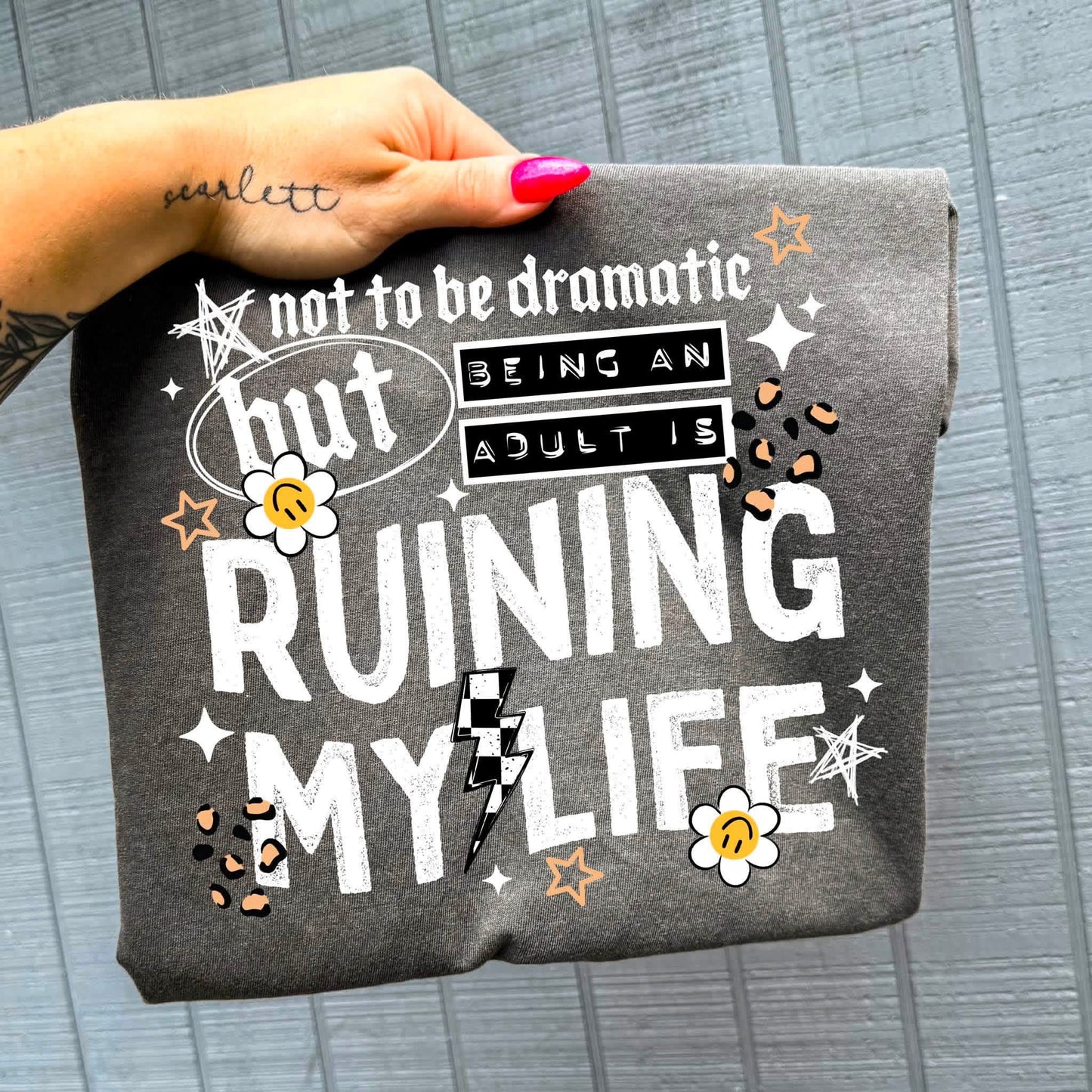 Not to be dramatic (Comfort color mock)