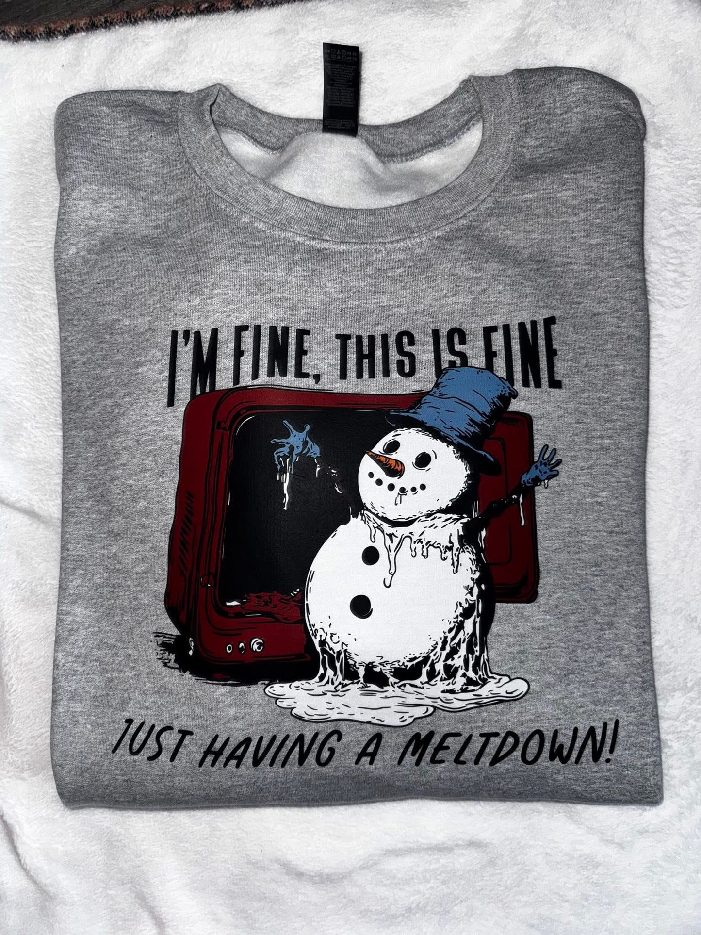 XL Gildan sweatshirt