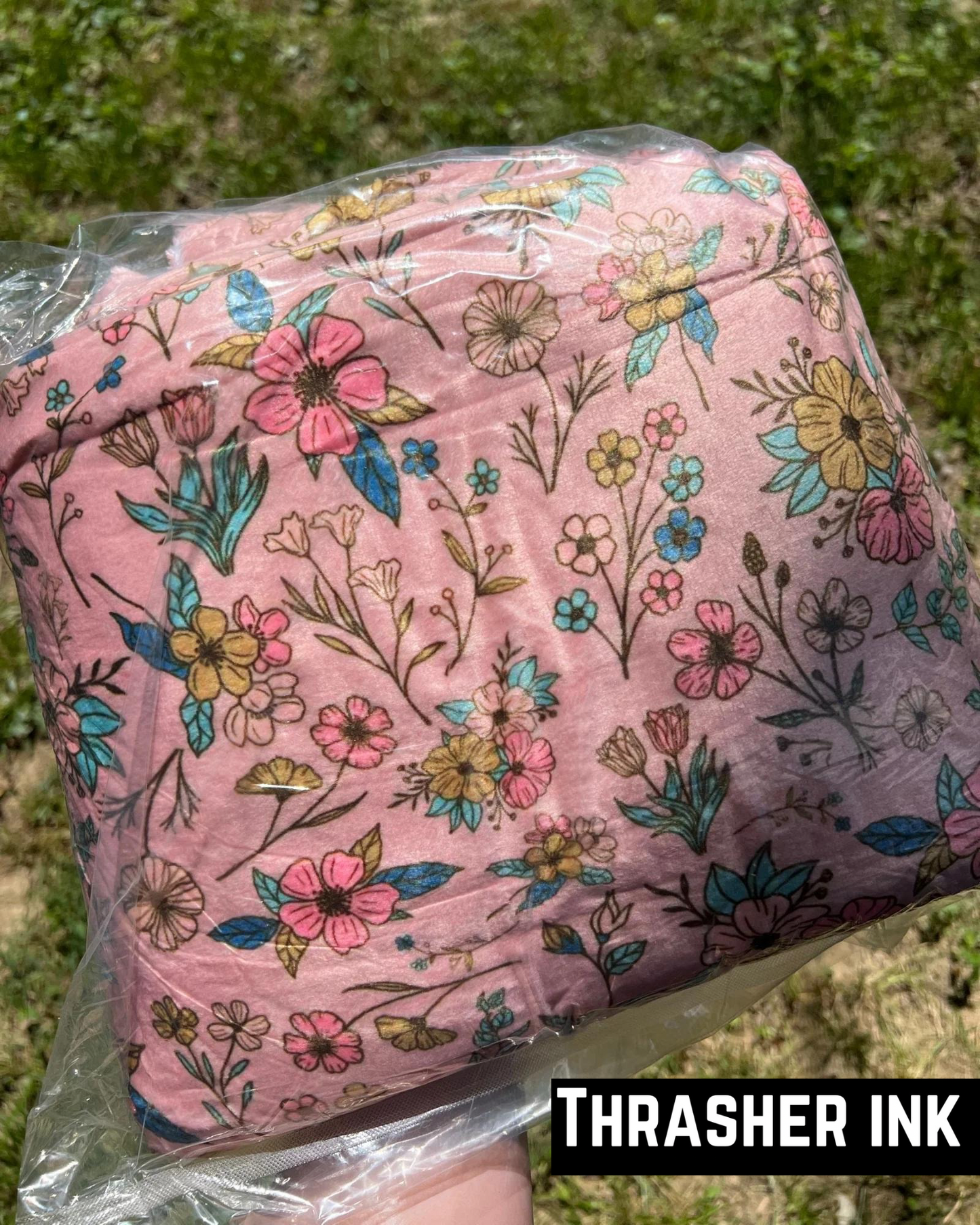 Mauve floral blanket 60X80