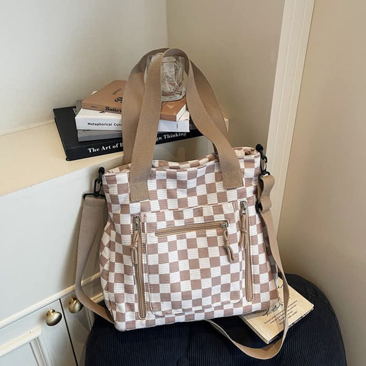 Checkered tote bag