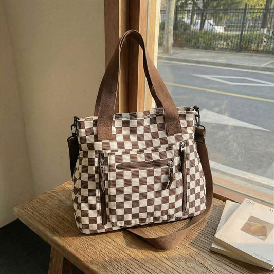 Checkered tote bag