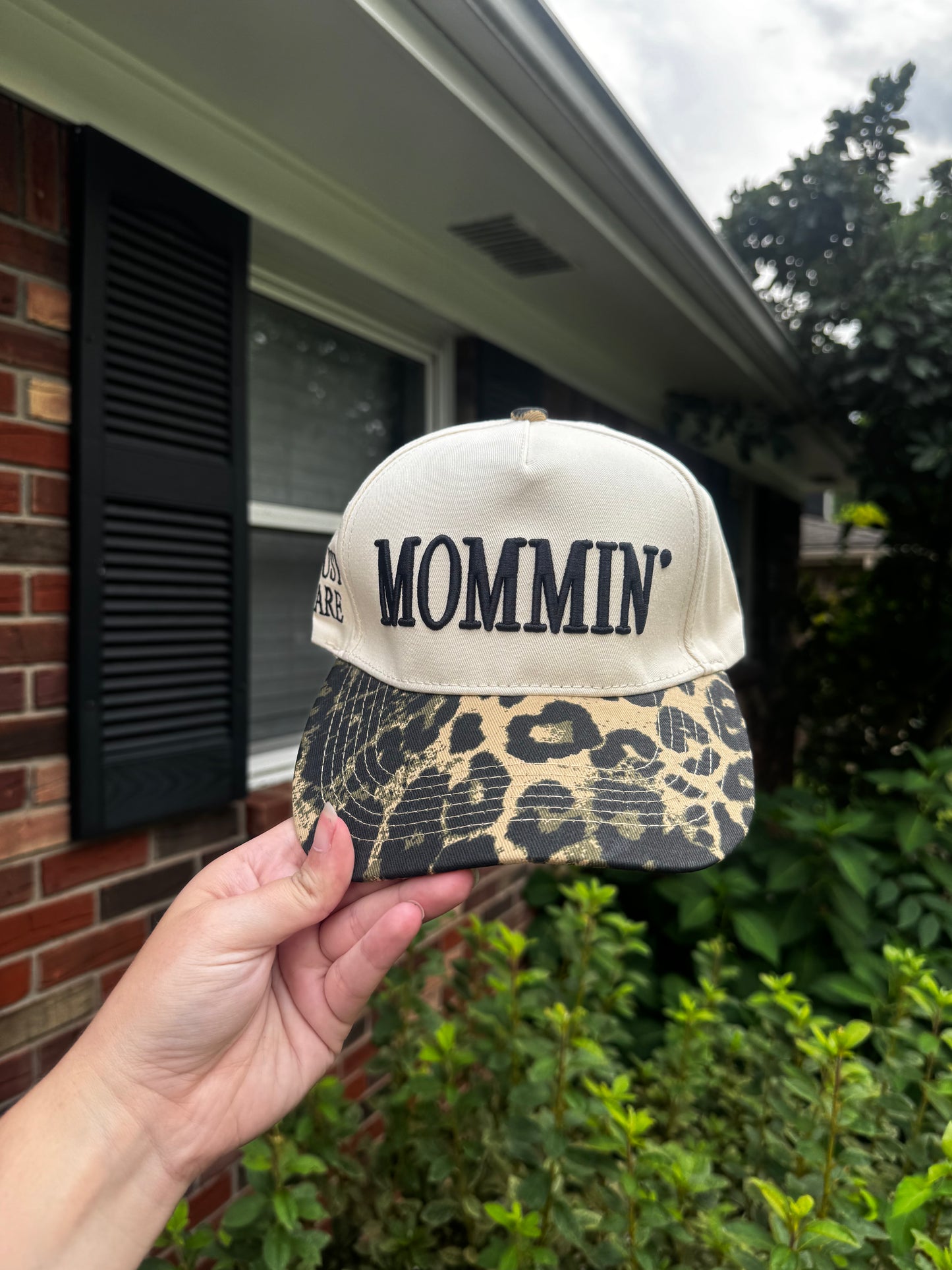Mommin hat