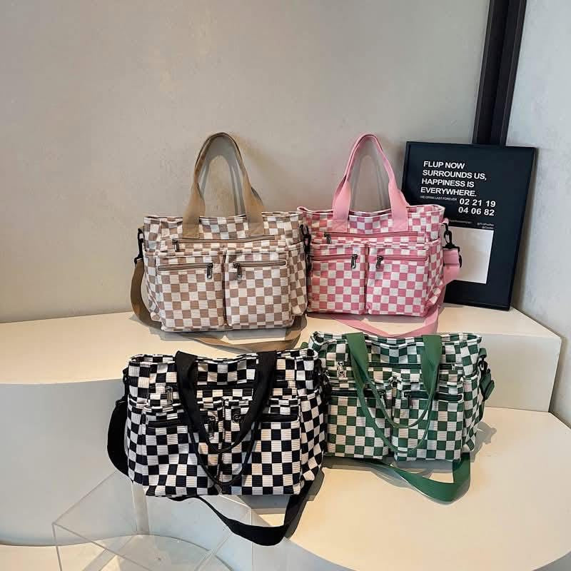 Checkered tote bag